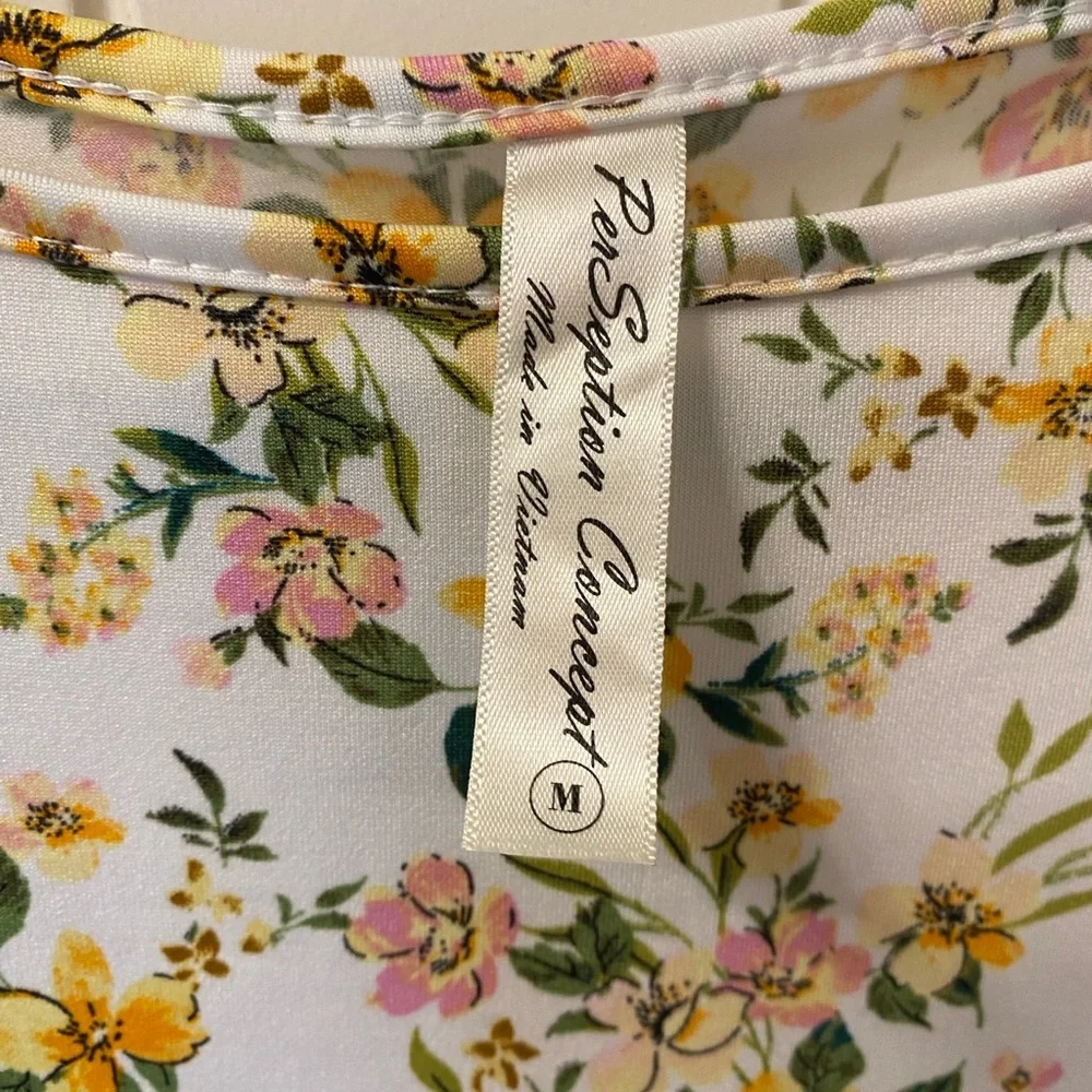 PerSeption Concept Cream and Yellow 3/4 Sleeve Tie Front Blouse - Picture 2 of 7